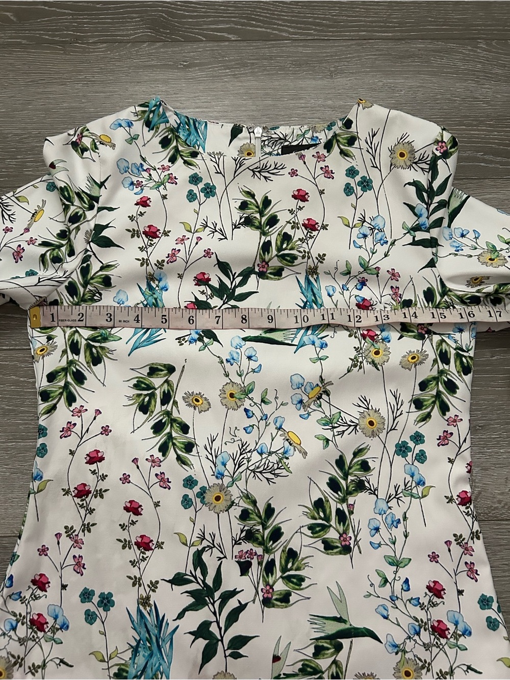 Gracia White Floral Bell-Sleeve Blouse - Picture 5 of 8